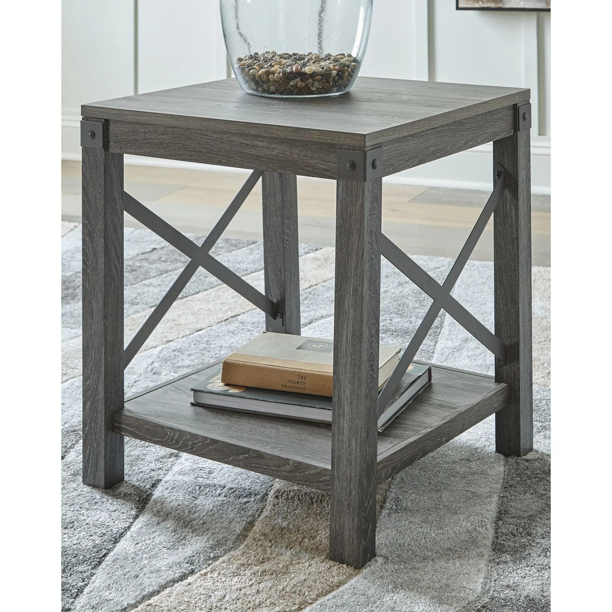 Freedan Square End Table