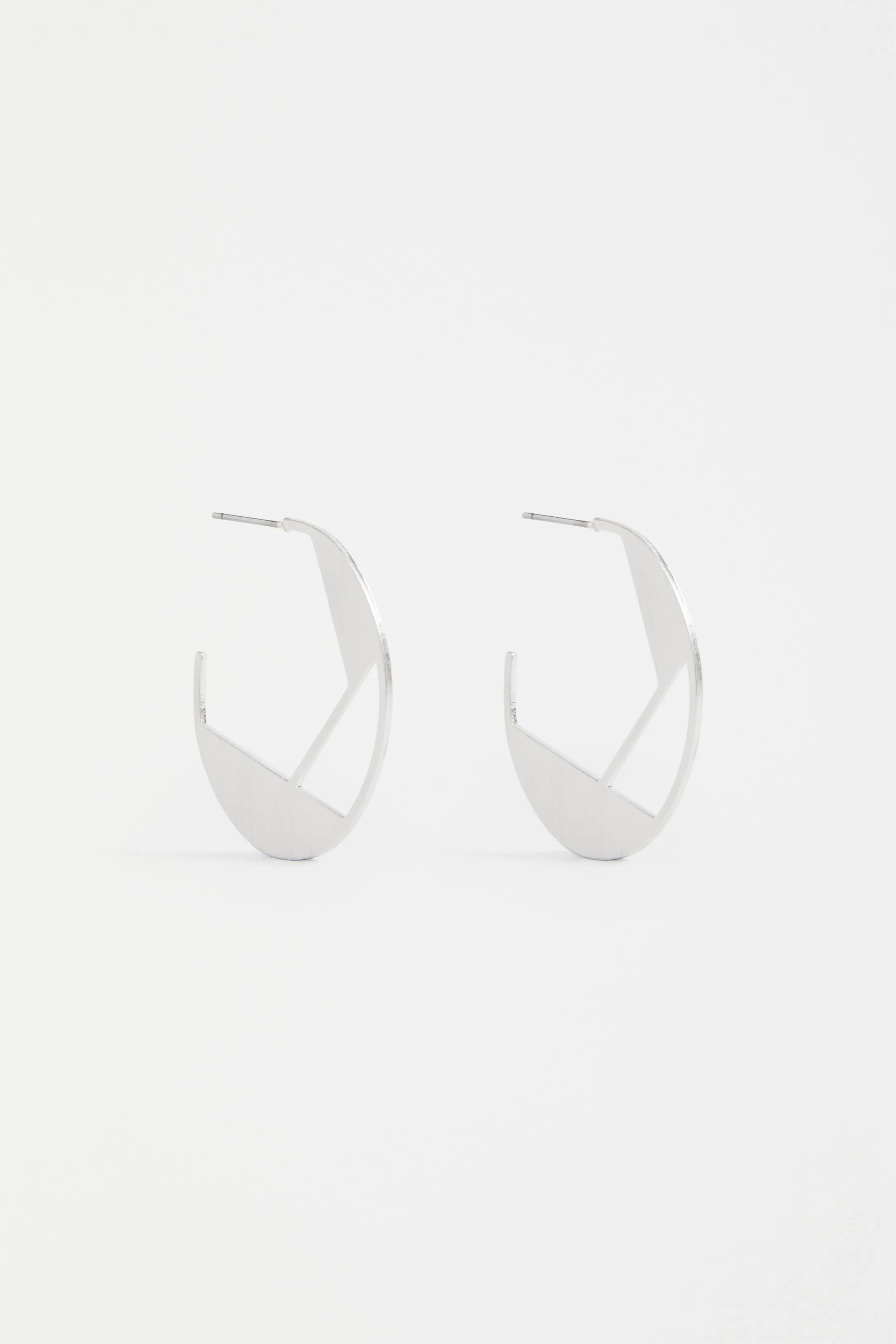 Nuri Hoop Earring