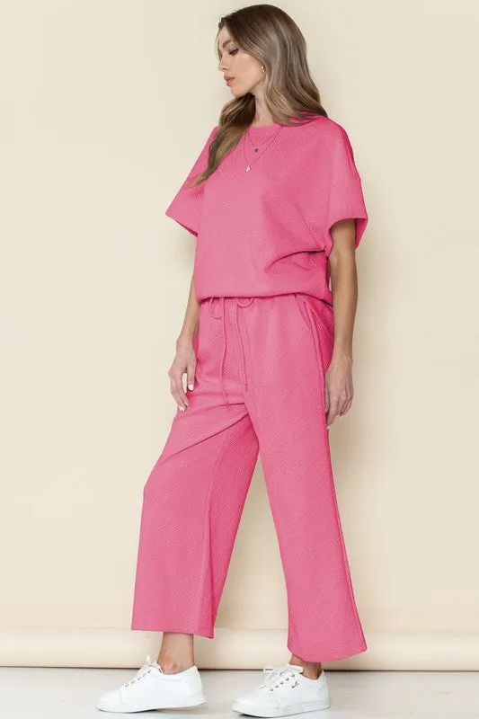 *Textured T-Shirt and Drawstring Pants Set