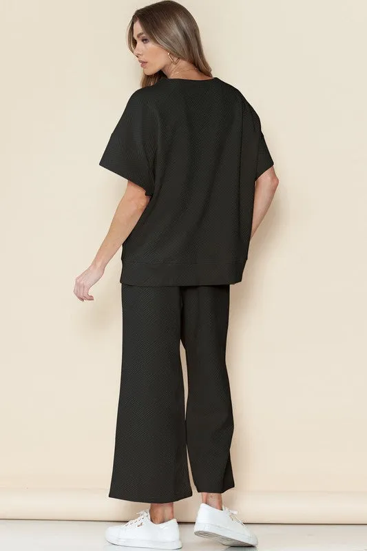 *Textured T-Shirt and Drawstring Pants Set