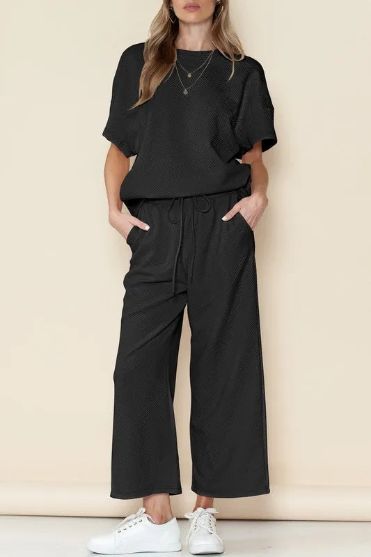 *Textured T-Shirt and Drawstring Pants Set